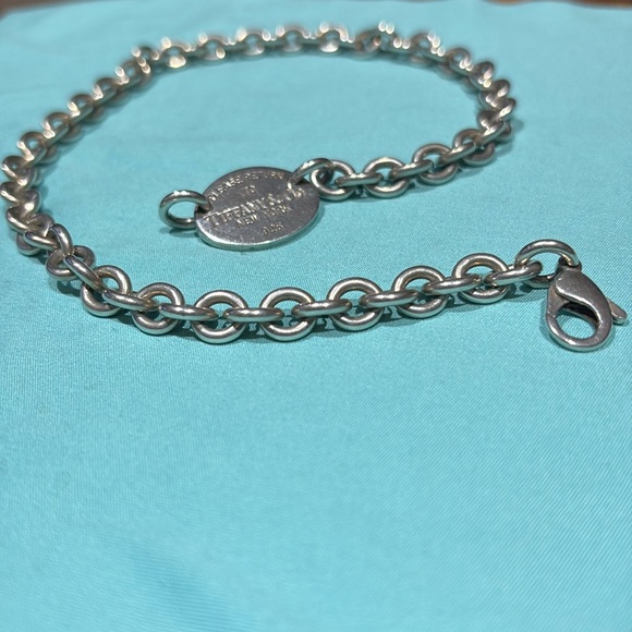 Authentic Tiffany Necklace - Picture 5 of 7